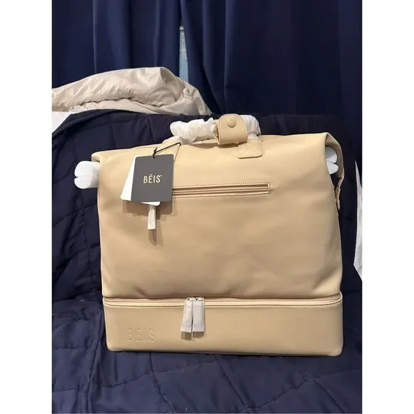 Beis NWT Weekender in Cactus Vegan Leather Beige